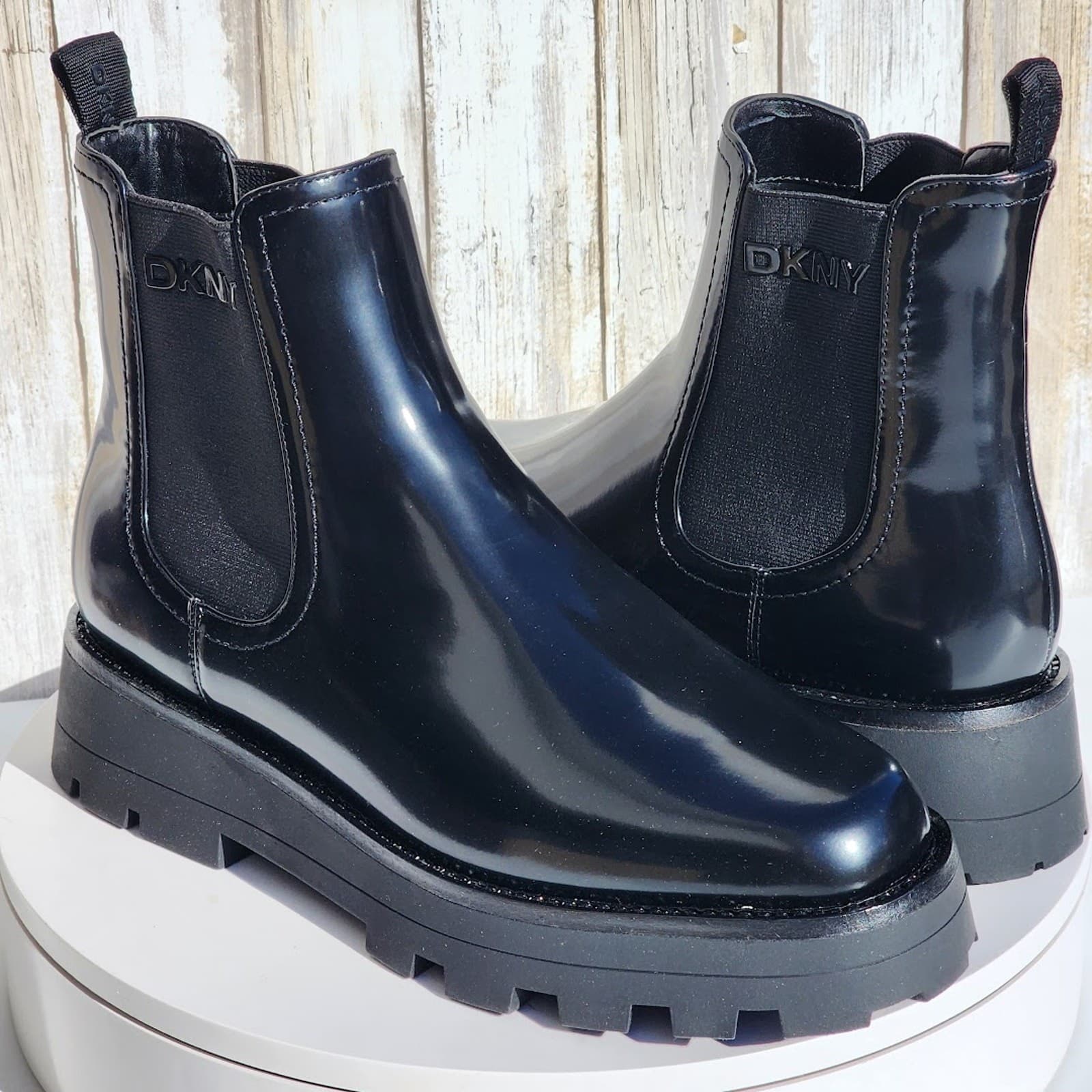 NEW - DKNY Women's Senni Chelsea Lug Boots - Size 7.5 - Black - Thumbnail 9