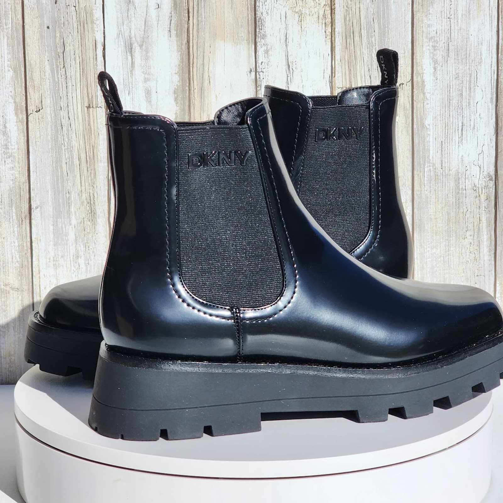 NEW - DKNY Women's Senni Chelsea Lug Boots - Size 7.5 - Black - Thumbnail 3