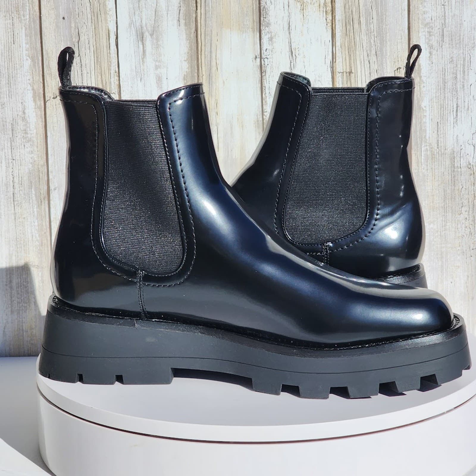 NEW - DKNY Women's Senni Chelsea Lug Boots - Size 6.5 - Black - Thumbnail 7