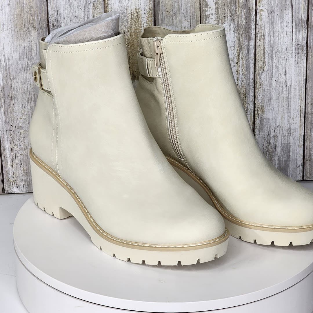 NEW - Giani Bernini Women's Vedaa Memory Foam Wedge Booties - Size 7.5 - Thumbnail 8