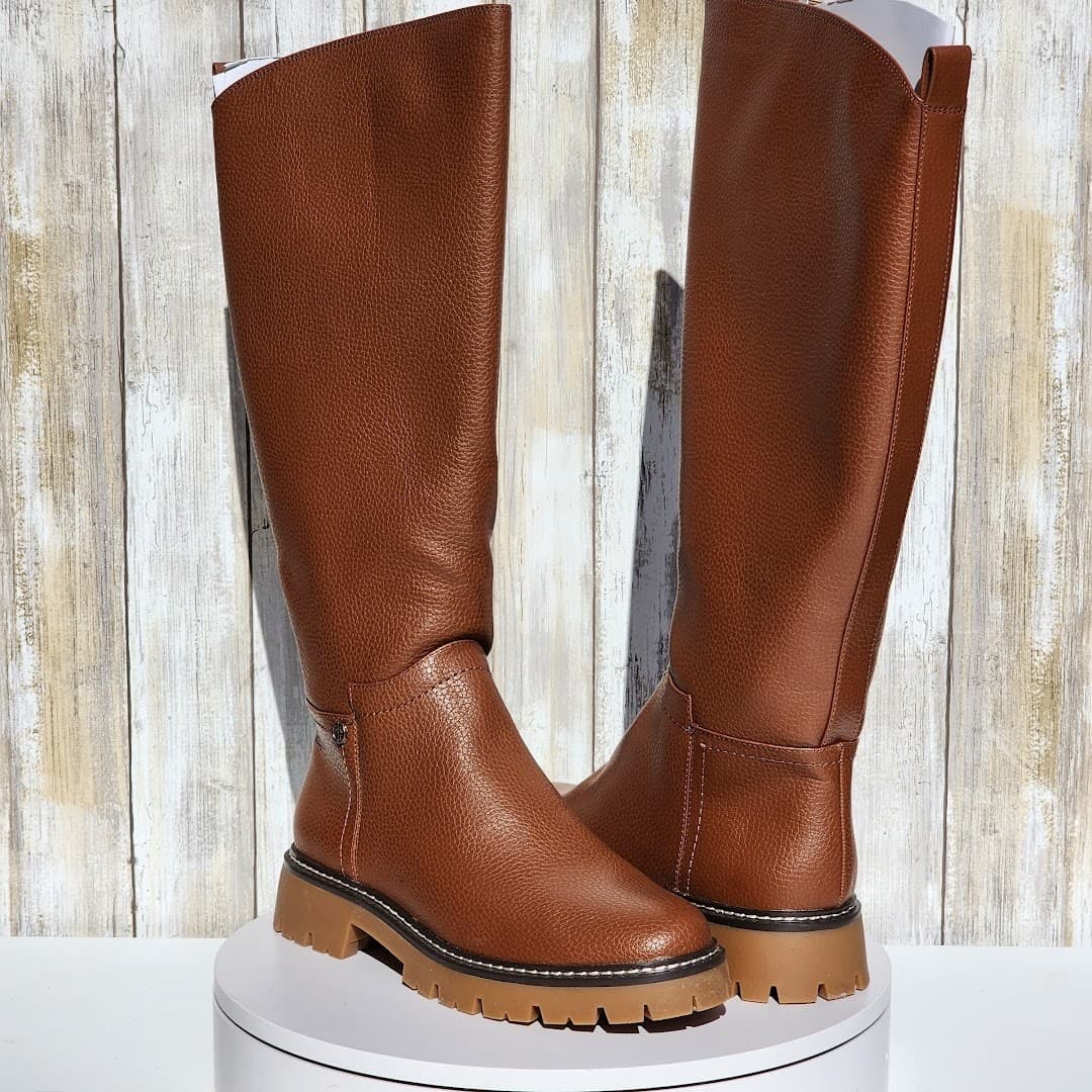 NEW - Giani Bernini Women's Jordyy Lug Sole Knee High Riding Boots - Size 7.5 M - Thumbnail 3
