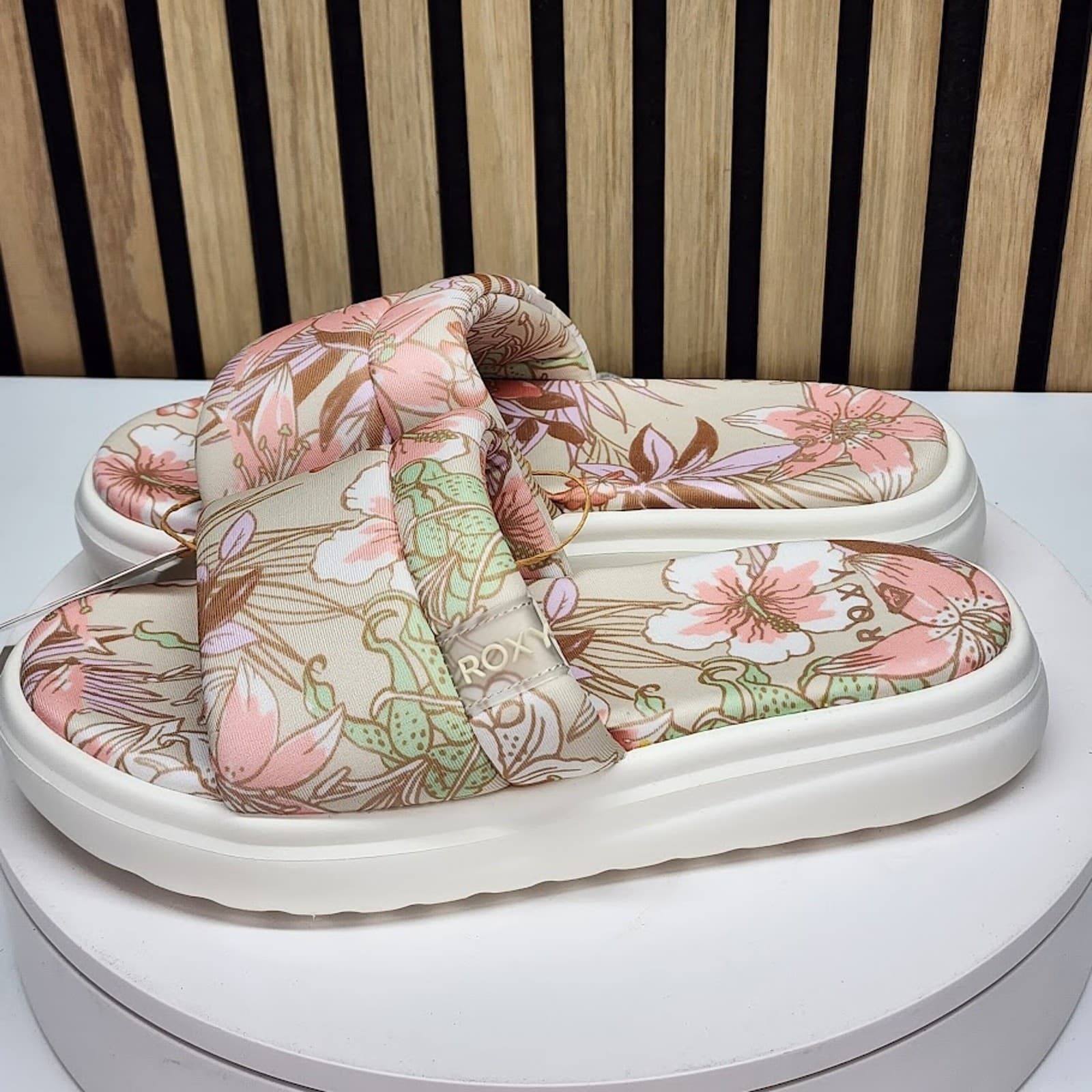 NEW - Roxy Gelato Lux Women’s Pink Platform Sandals Slip On Casual Shoes Size 8 - Thumbnail 5