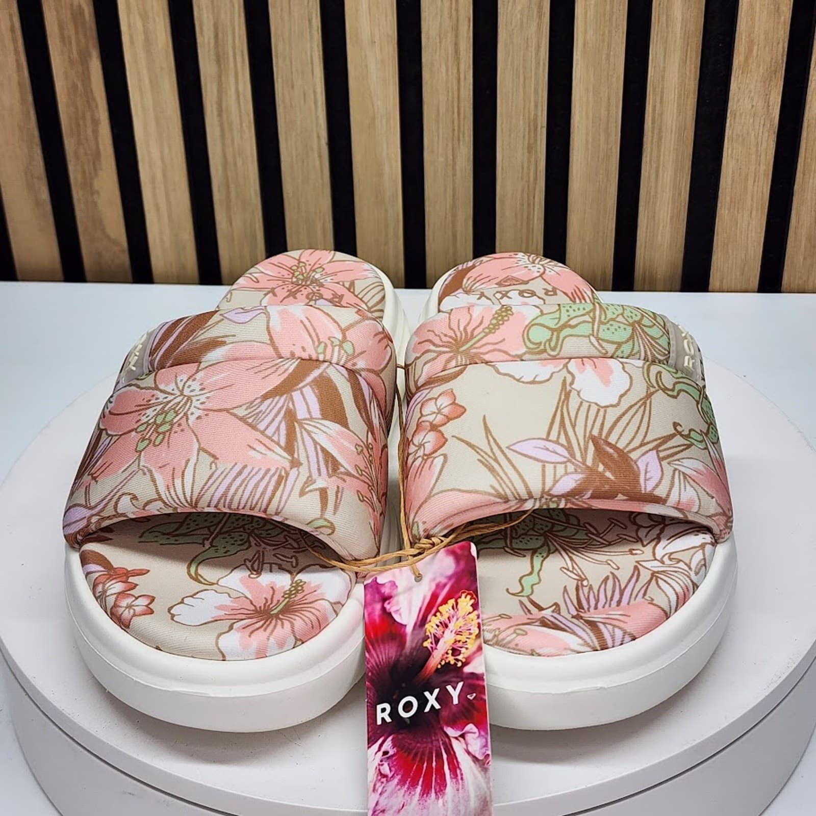 NEW - Roxy Gelato Lux Women’s Pink Platform Sandals Slip On Casual Shoes Size 8 - Thumbnail 7
