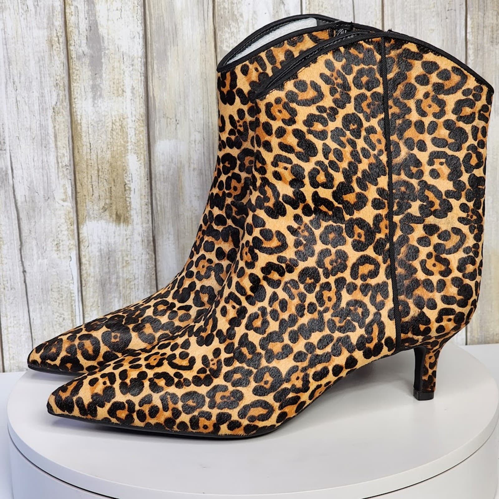 NEW - On 34th Aatira Leopard Tulip Booties - Size 8.5 M - Thumbnail 7