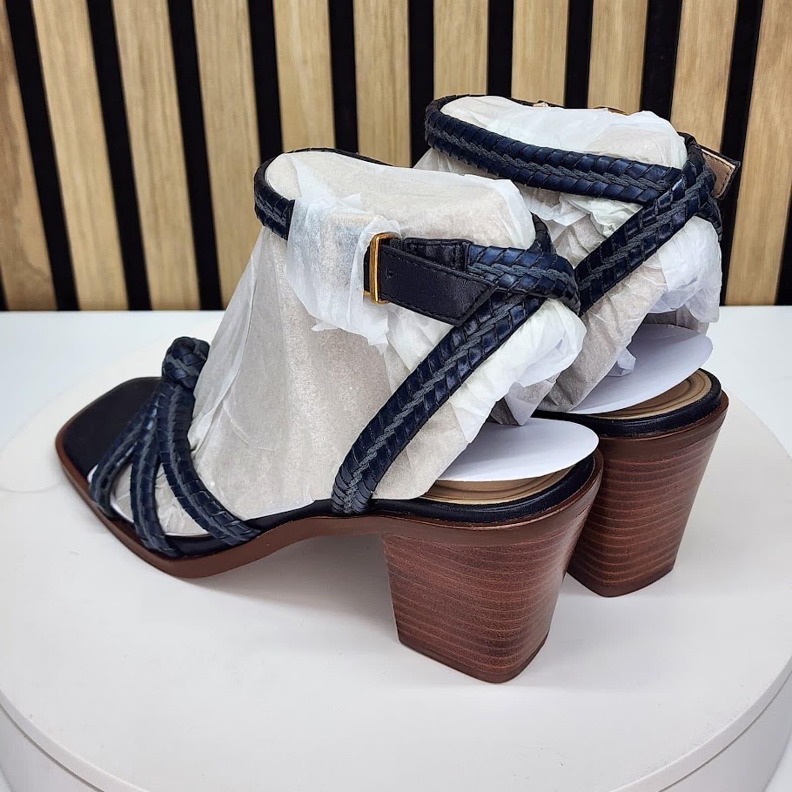NEW - Giani Bernini Renaee Women’s Navy Woven Block Heel Sandals - Size 7.5 M - Thumbnail 4