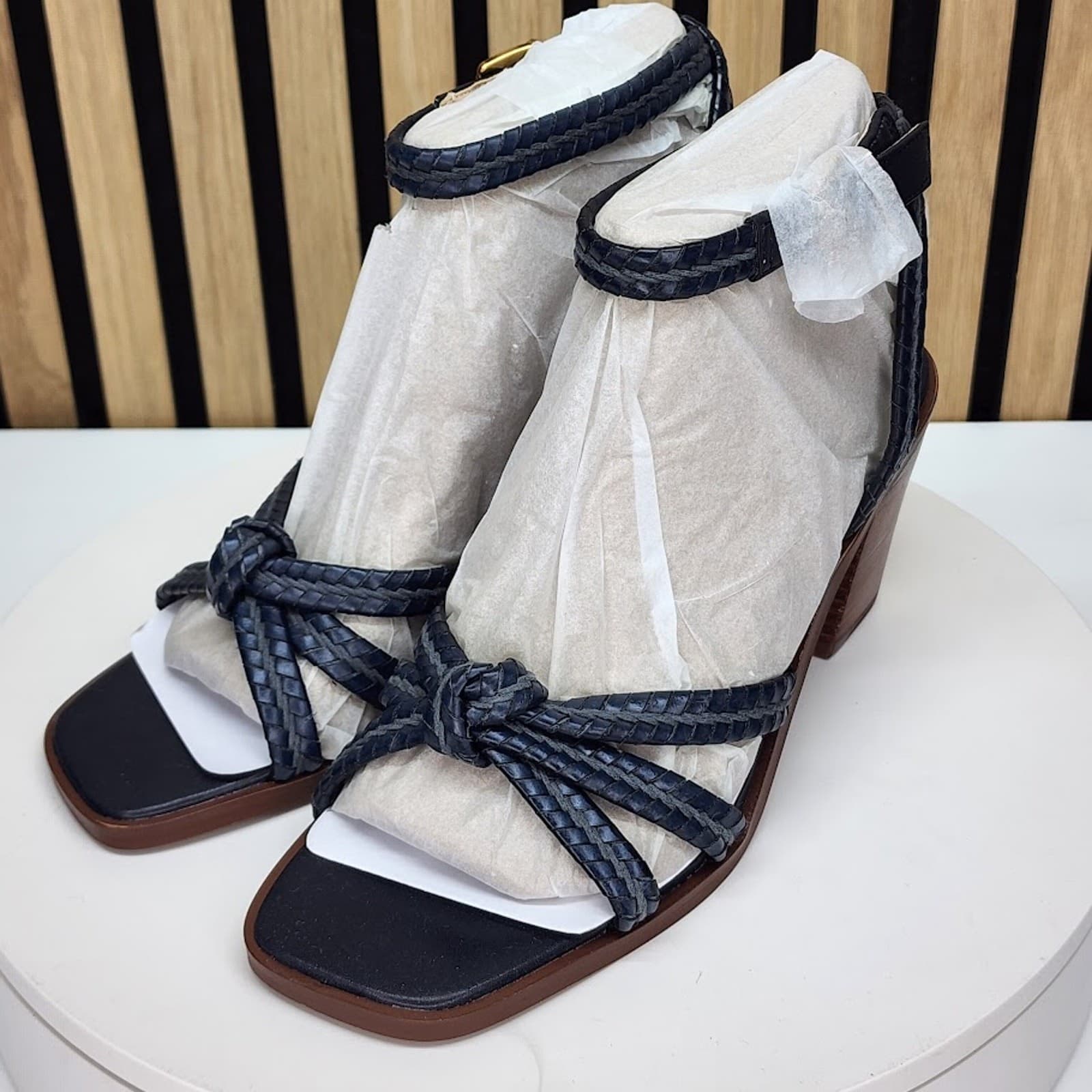 NEW - Giani Bernini Renaee Women’s Navy Woven Block Heel Sandals - Size 9.5 M - Thumbnail 6