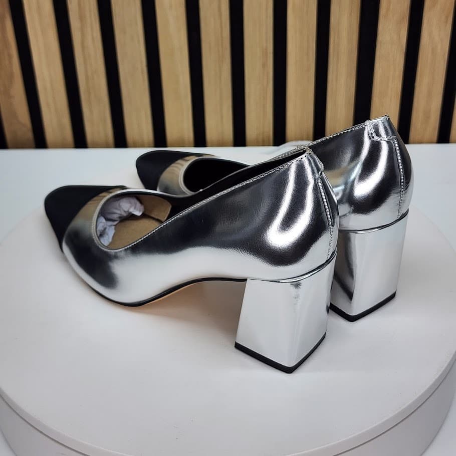 NEW - Marc Fisher Vernie Women’s Silver Black Pumps Slip On Block Heel Size 6.5 - Thumbnail 5