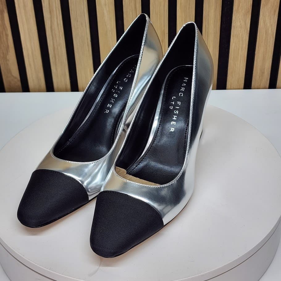 NEW - Marc Fisher Vernie Women’s Silver Black Pumps Slip On Block Heel Size 6.5 - Thumbnail 7