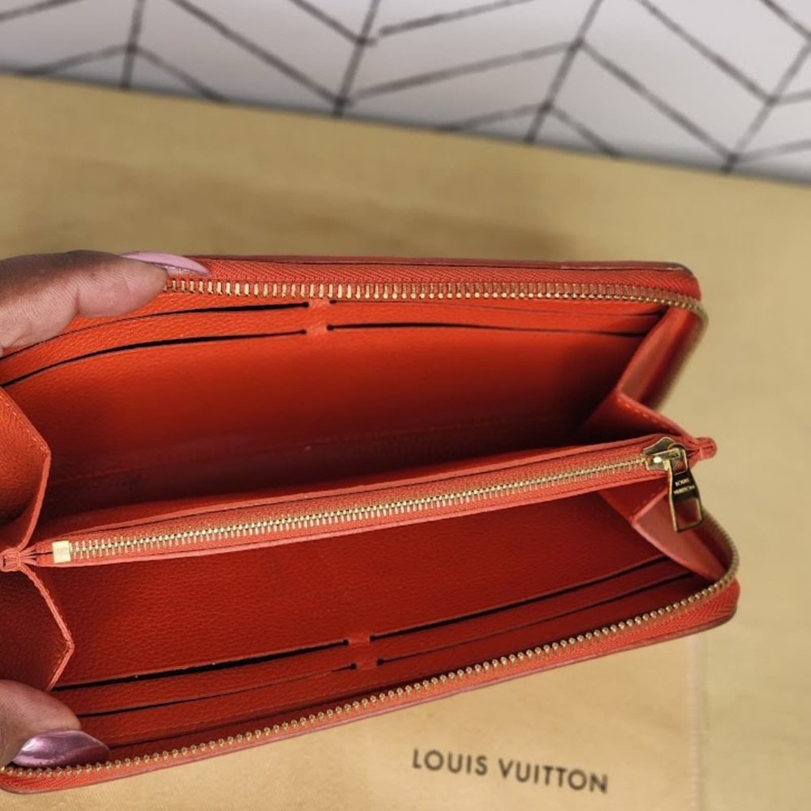 Louis Vuitton Monogram Empreinte Portefeuille Clemence Zippy Wallet - Thumbnail 6