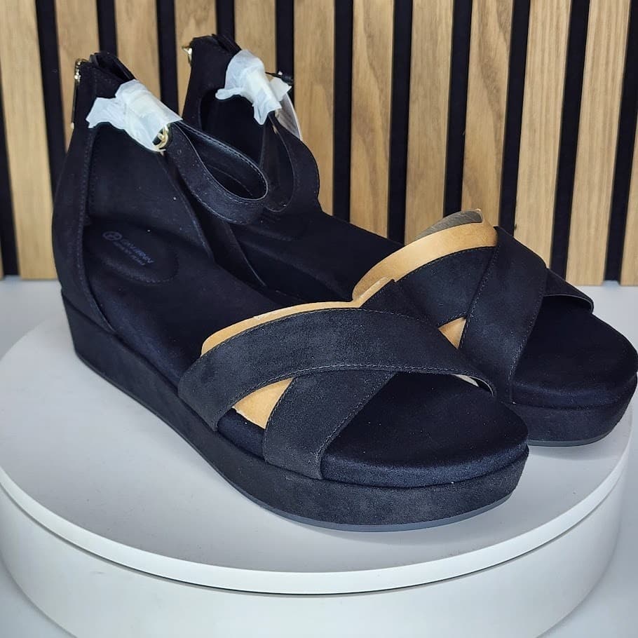 NEW Giani Bernini Eviee Women’s Wedge Sandals Memory Foam Comfort Shoes Size 11
