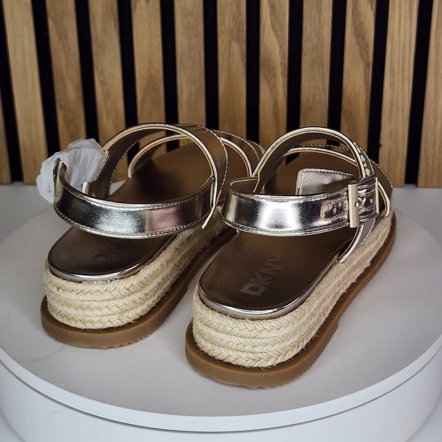 NEW - DKNY Bernae Women’s Slingback Sandals Champagne - Size 5 M - Thumbnail 4
