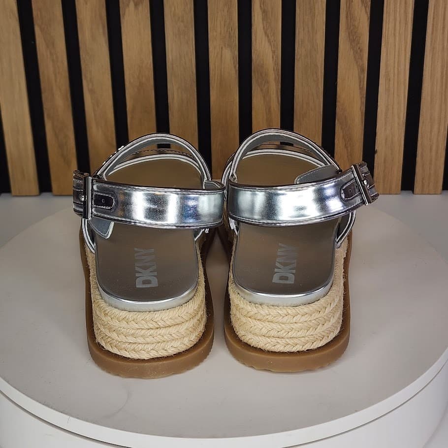 NEW - DKNY Bernae Women’s Slingback Sandals Silver - Size 7.5 M - Thumbnail 4