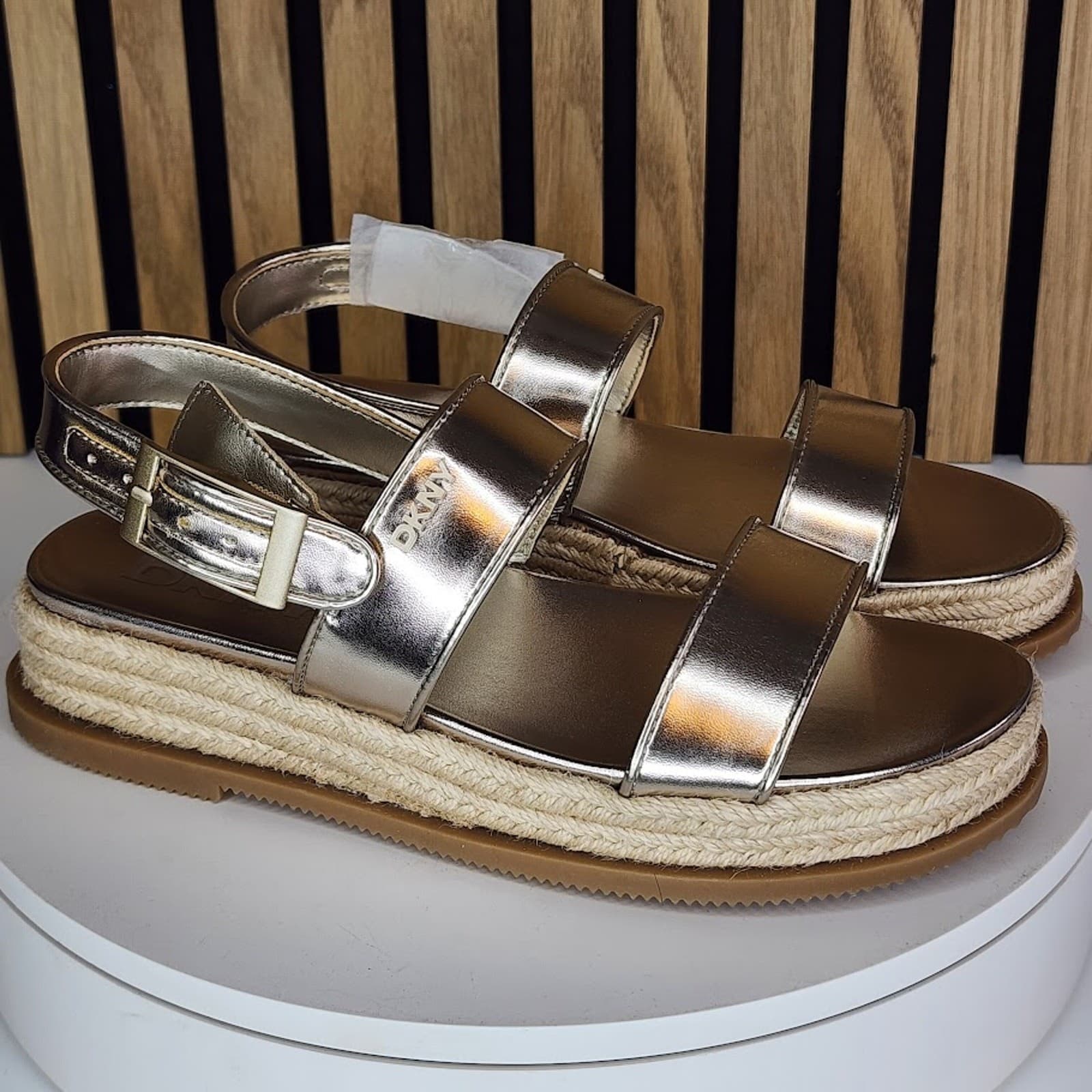 NEW - DKNY Bernae Women’s Slingback Sandals Champagne - Size 8.5 M - Thumbnail 2