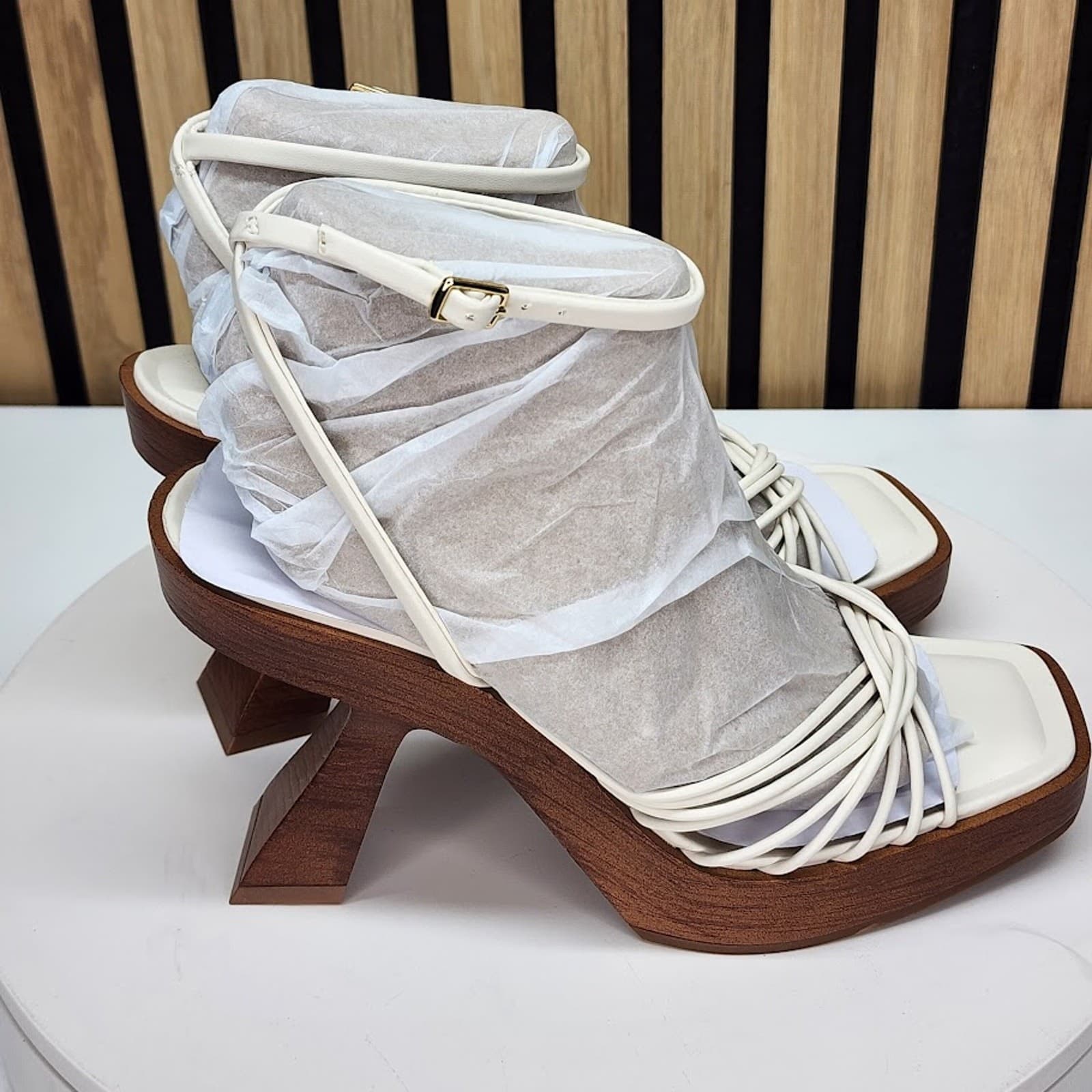 NEW - INC International Concepts Rashel Women’s Sculptural Heel Sandals Size 9 - Thumbnail 2