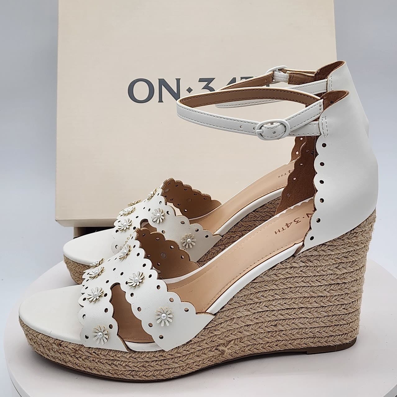 NEW - On 34th Theodore EP White Linen Floral Espadrille Wedge Sandals Size 9.5M - Thumbnail 7