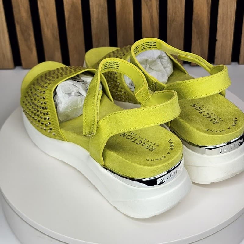 NEW - Kenneth Cole Reaction Hera Women’s Jeweled Platform Lime Sandals - Size 9 - Thumbnail 4