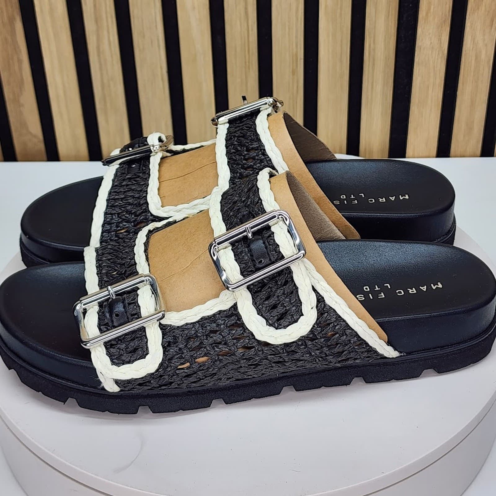 NEW - Marc Fisher Mylan Womens Black Woven Flat Sandals Buckle Straps Size 8.5 - Thumbnail 5
