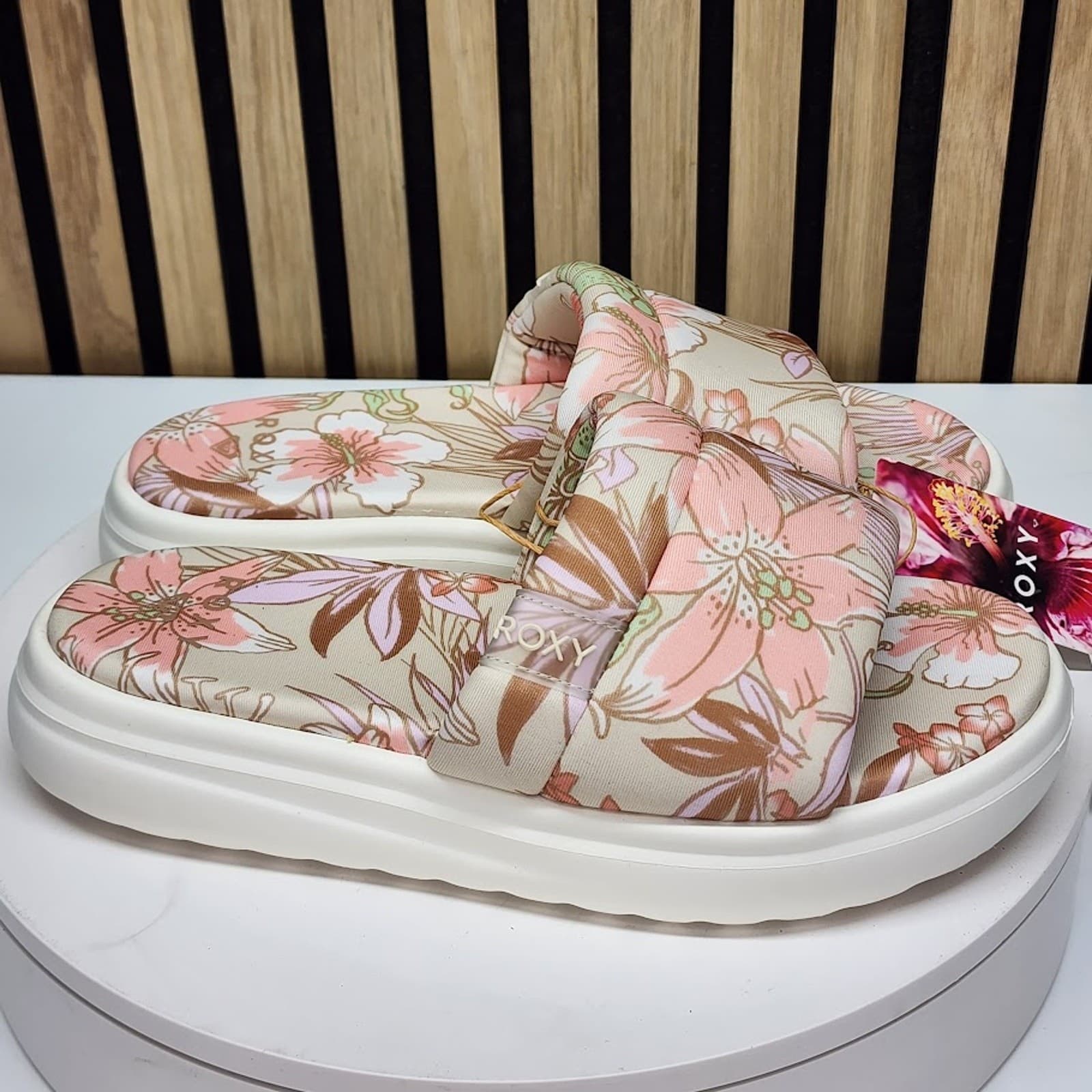 NEW - Roxy Gelato Lux Women’s Pink Platform Sandals Slip On Casual Shoes Size 9 - Thumbnail 2