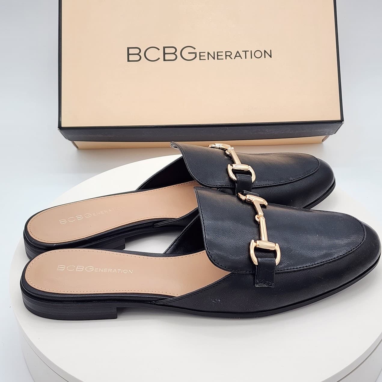 NEW BCBGeneration Zorie Black Mule Loafers Women's Size 9.5 M Slip-On Flats - Thumbnail 2