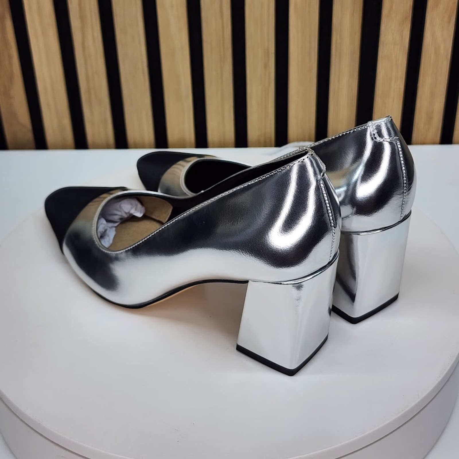 NEW - Marc Fisher Vernie Women’s Silver Black Pumps Slip On Block Heel Size 9.5 - Thumbnail 5
