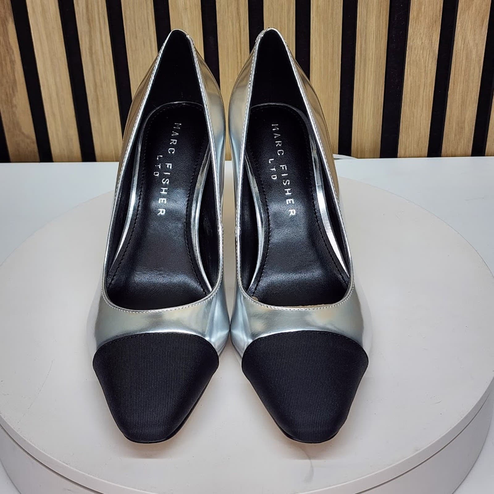 NEW - Marc Fisher Vernie Women’s Silver Black Pumps Slip On Block Heel Size 9.5 - Thumbnail 8