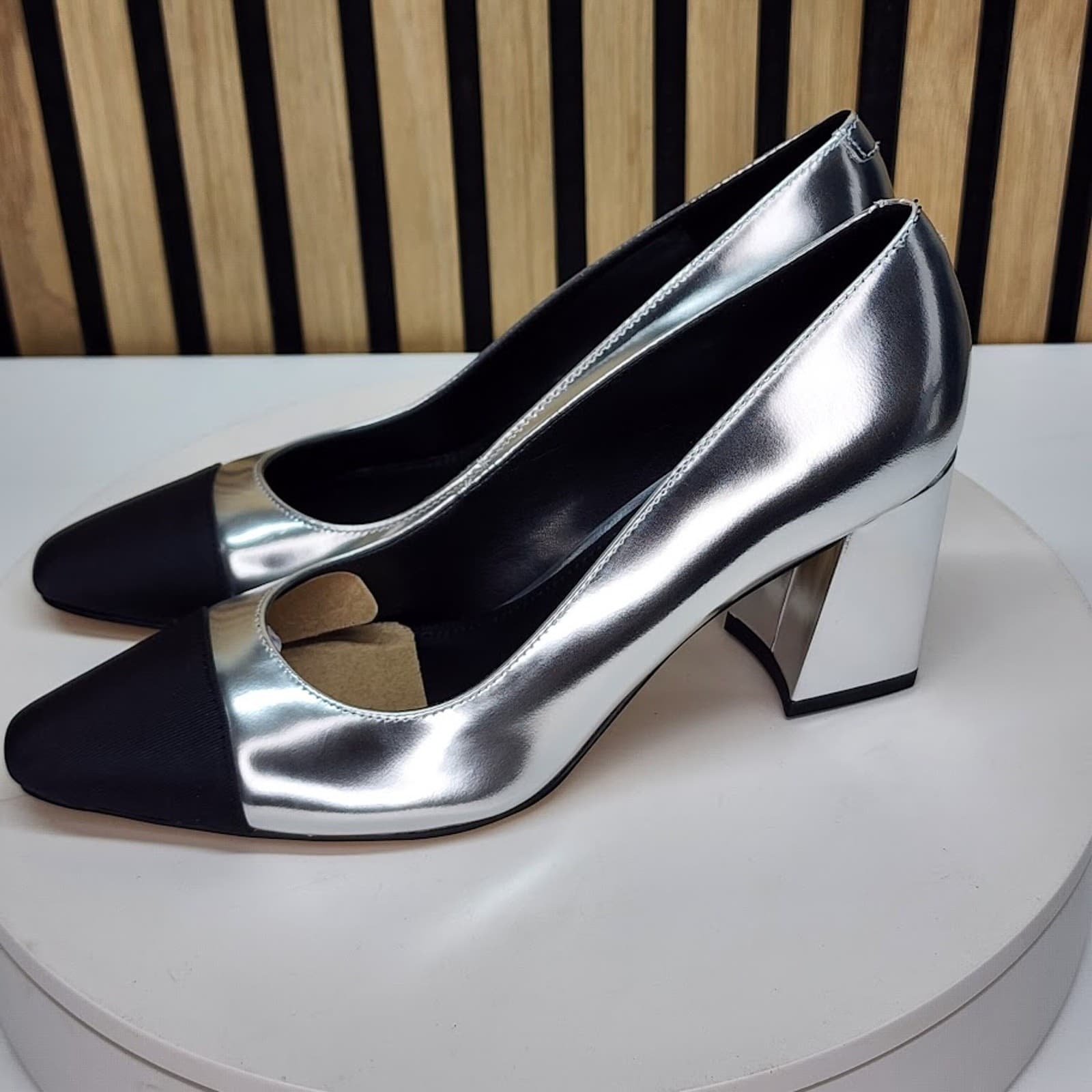 NEW - Marc Fisher Vernie Women’s Silver Black Pumps Slip On Block Heel Size 9.5 - Thumbnail 6