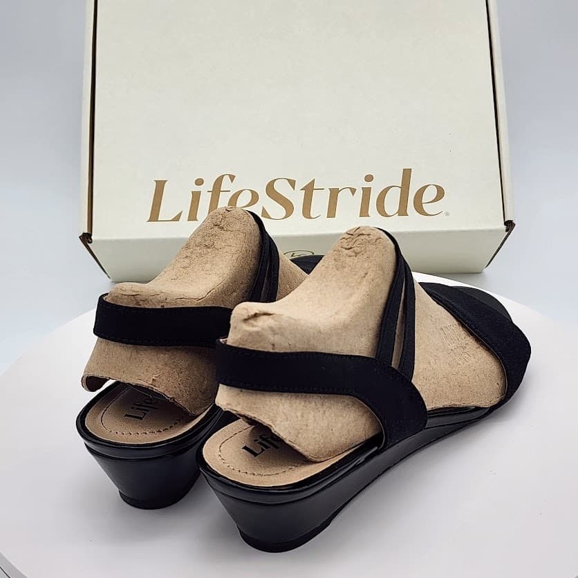 NEW LifeStride Yolo Black Micron Fabric Wedge Sandals Women's Size 6.5M - Thumbnail 3