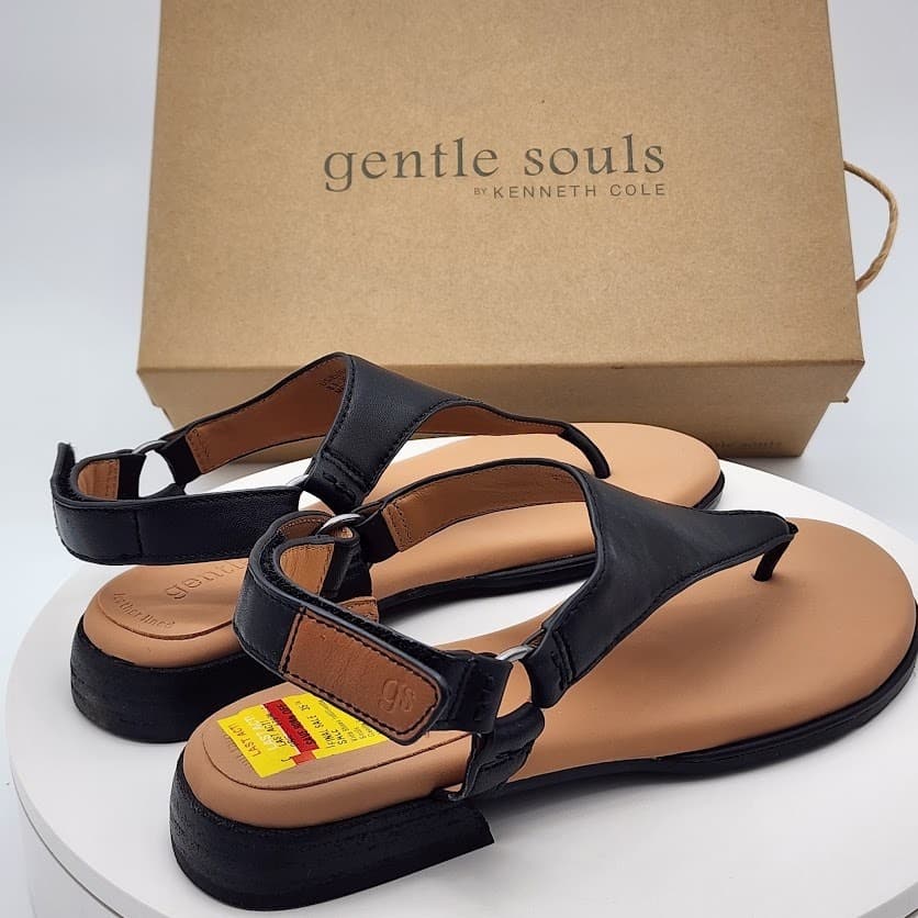 NEW Gentle Souls by Kenneth Cole Holly Black Leather Thong Sandals Size 8.5M - Thumbnail 3