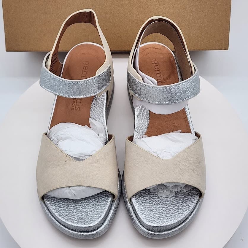 NEW Gentle Souls by Kenneth Cole Jalleh Stone Nubuck Comfort Sandals Size 6.5M - Thumbnail 7