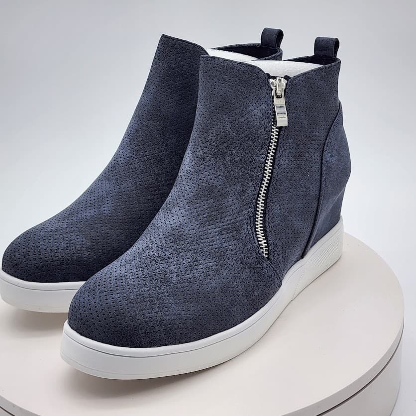 NEW Journee Collection Pennelope Blue Wedge Sneakers Women's Size 10 Side Zip - Thumbnail 5