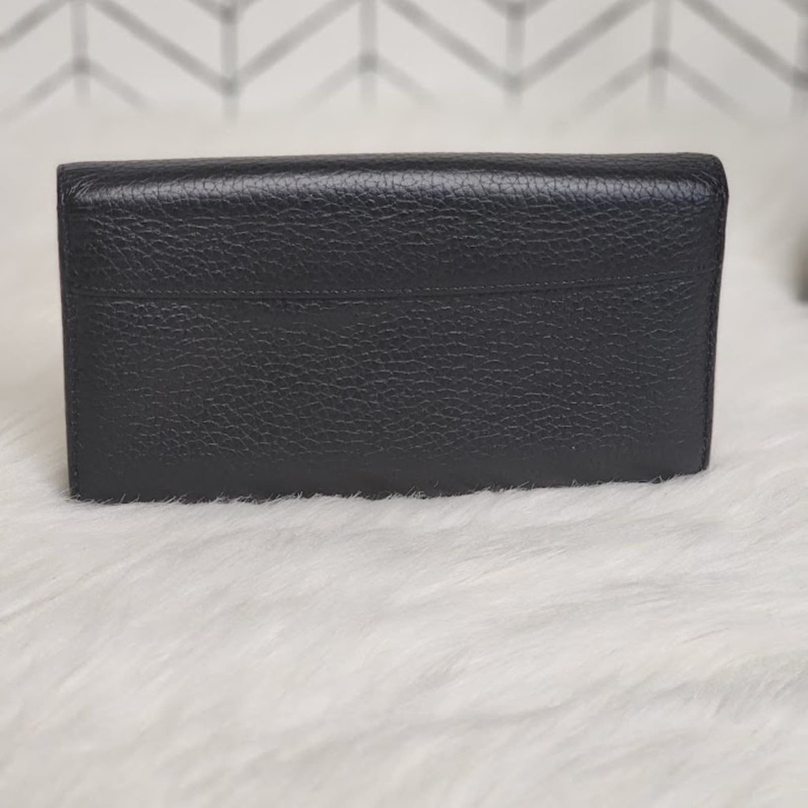 Louis Vuitton Taurillon Capucines Wallet – Authentic Luxury Wallet - Thumbnail 5