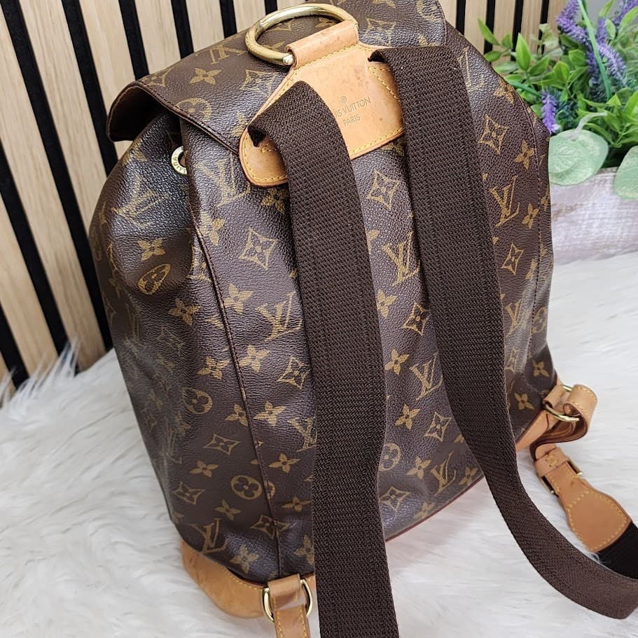 Authentic Louis Vuitton Montsouris GM Monogram Backpack Brown Canvas Vintage - Thumbnail 4