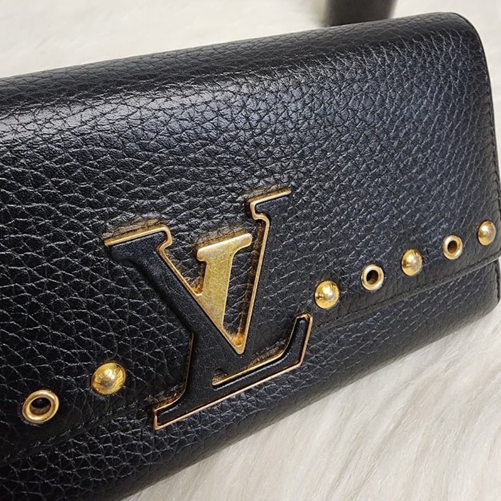 Louis Vuitton Taurillon Capucines Wallet – Authentic Luxury Wallet - Thumbnail 6
