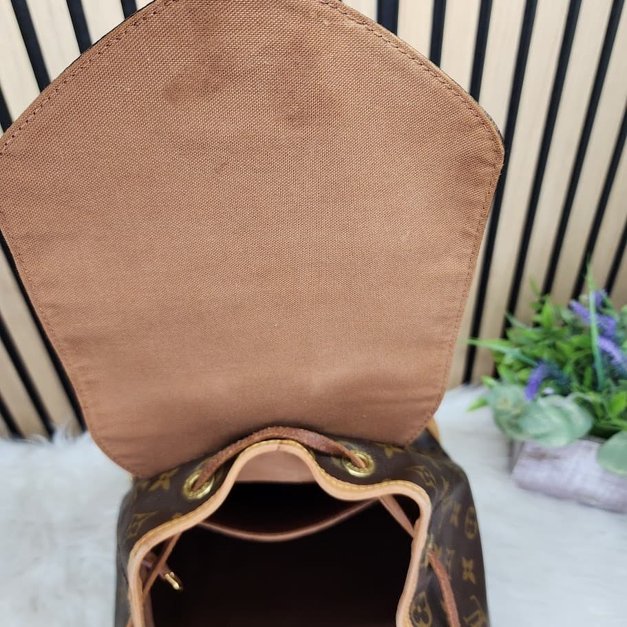 Authentic Louis Vuitton Montsouris GM Monogram Backpack Brown Canvas Vintage - Thumbnail 19