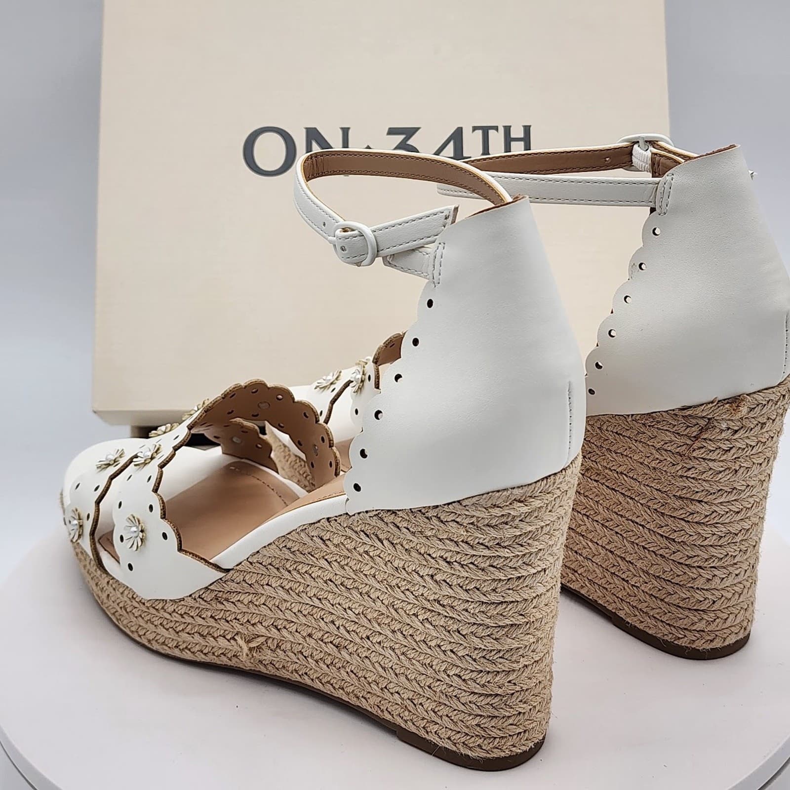 NEW - On 34th Theodore EP White Linen Floral Espadrille Wedge Sandals Size 8.5 M - Thumbnail 6