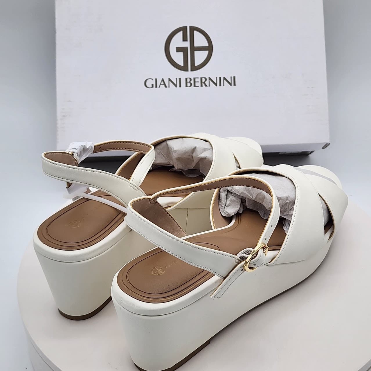 NEW Giani Bernini Jayleenp White Linen Platform Wedge Sandals Women’s 9M - Thumbnail 3