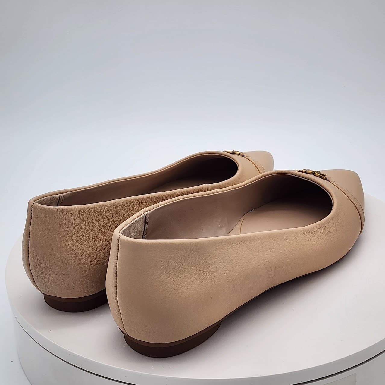 NEW - Giani Bernini Bentlley Women’s Ginger Pointed Toe Flats Slip On Size 10 M - Thumbnail 4