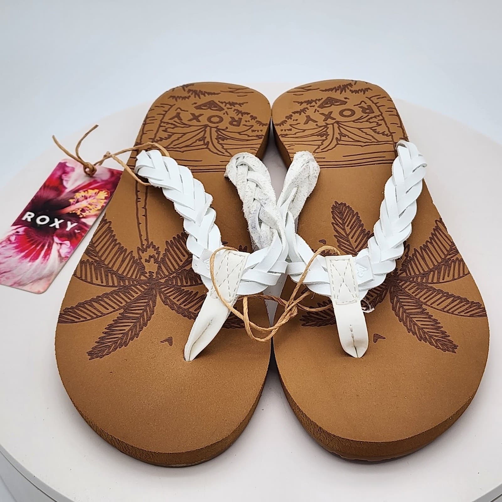 NEW - Roxy Feel Breezie-100 Women's White Braided Flip Flop Sandals Size 5 New - Thumbnail 3