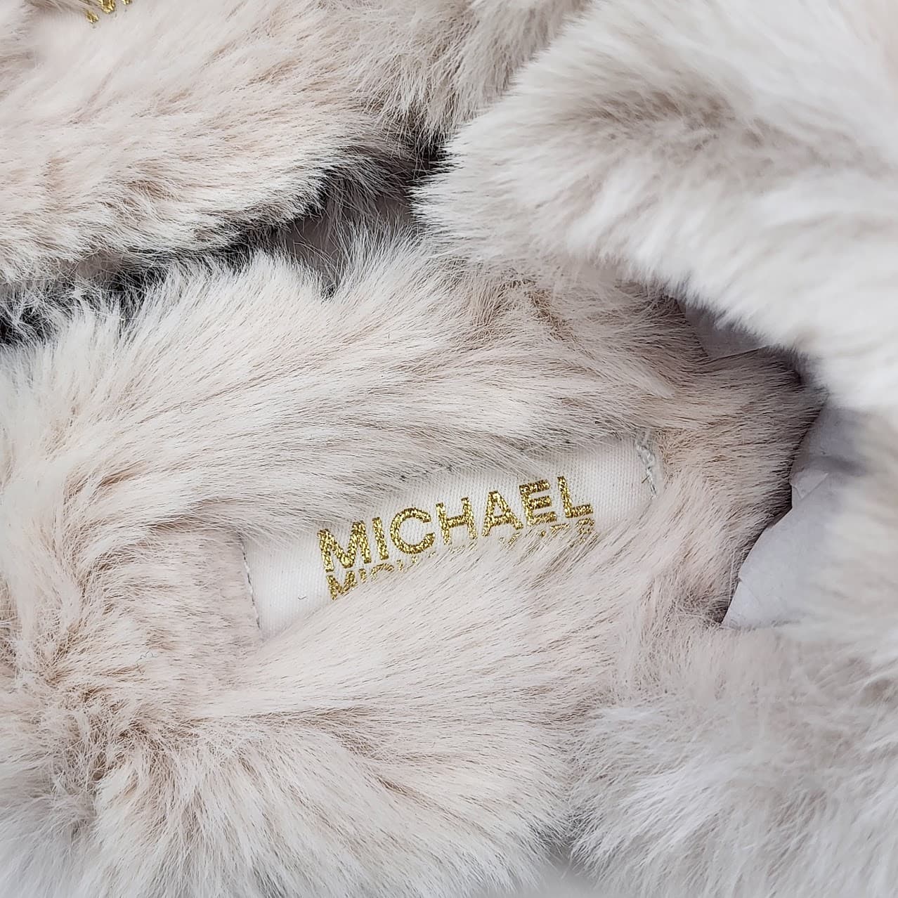 NEW - Michael Kors Tula Scuff Women's Faux Fur Logo Slide House Shoes - Size 6 - Thumbnail 3