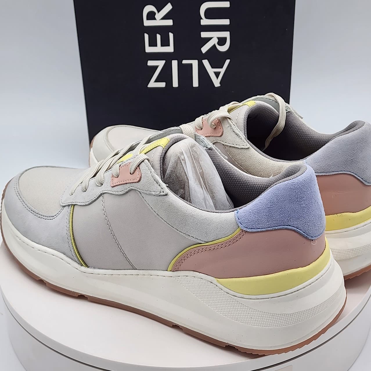 Naturalizer Blossom Mist Grey Lace-Up Wedge Sneakers Women’s Size 12M - Thumbnail 5