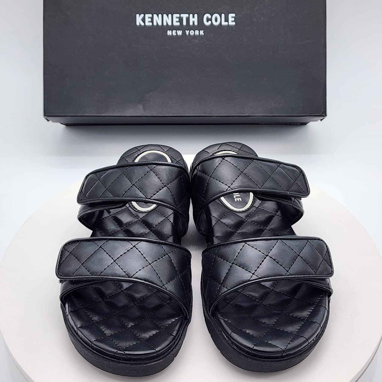Kenneth Cole New York Reeves Women's Black Quilted 2-Band Platform Sandals 7 - Thumbnail 8