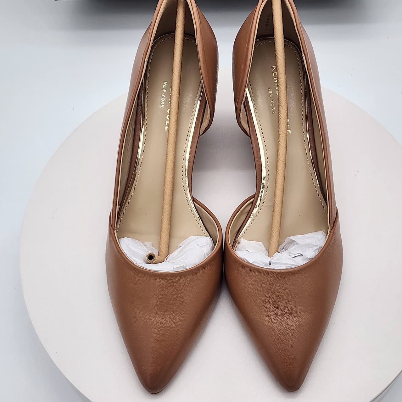 Kenneth Cole New York Ellis Beige Leather D’Orsay Wedge Pumps Women’s Size 8 - Thumbnail 6