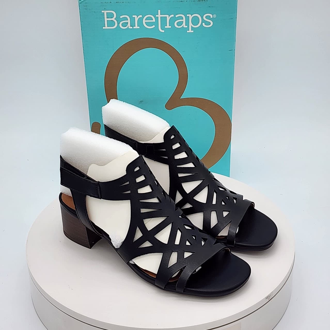 Baretraps Velvet Black Strappy Block Heel Sandals Women’s Size 7