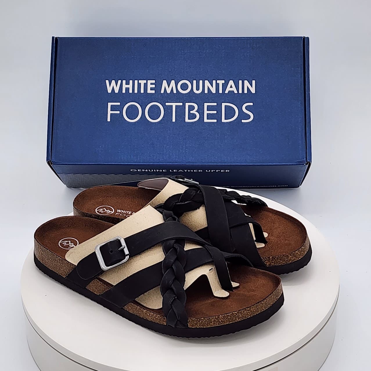 White Mountain Harrington Black Nubuck Braided Footbed Sandals Women’s Size 8