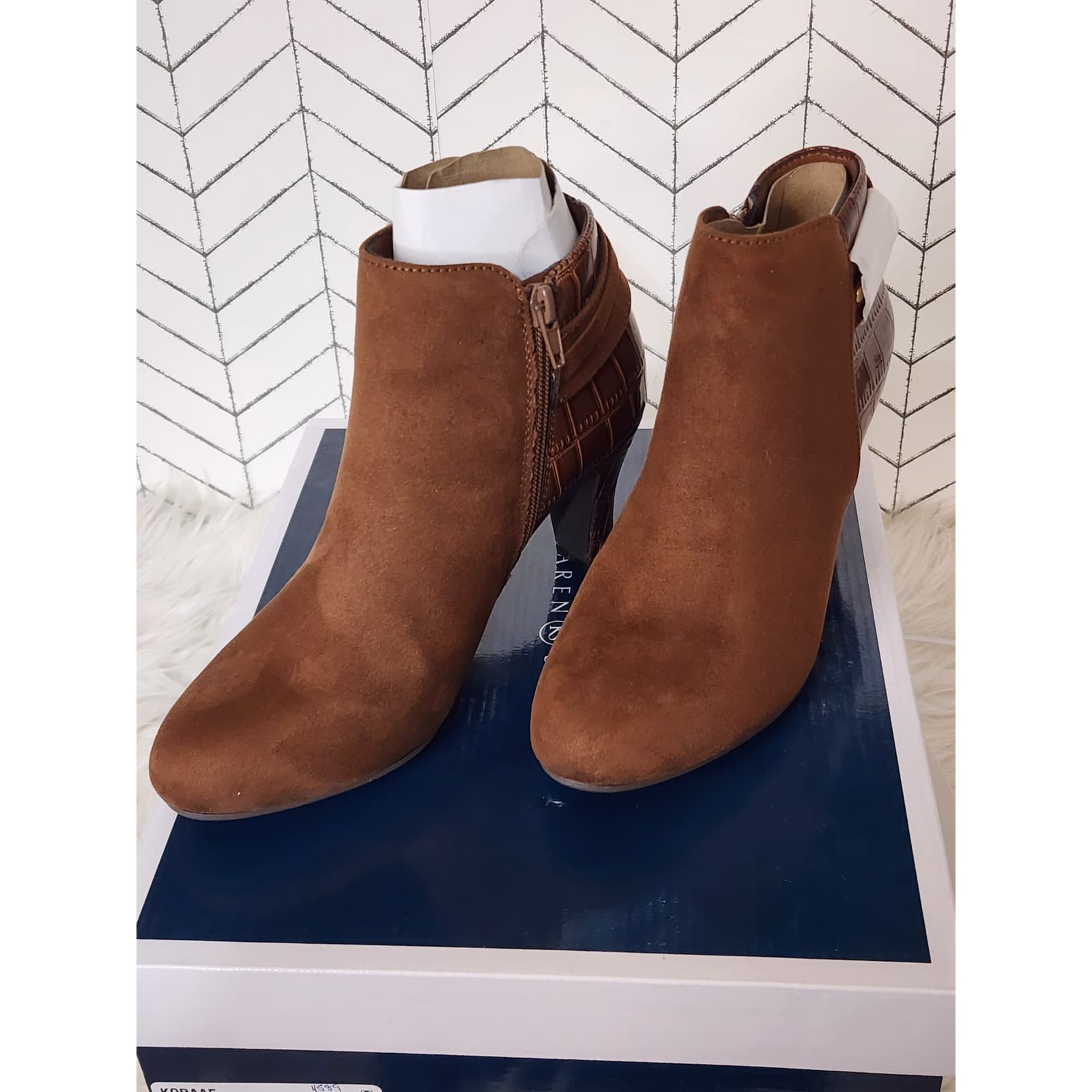 Karen Scott Koraa Strapped Booties for Women – Brown with Croc - Size 7.5 M