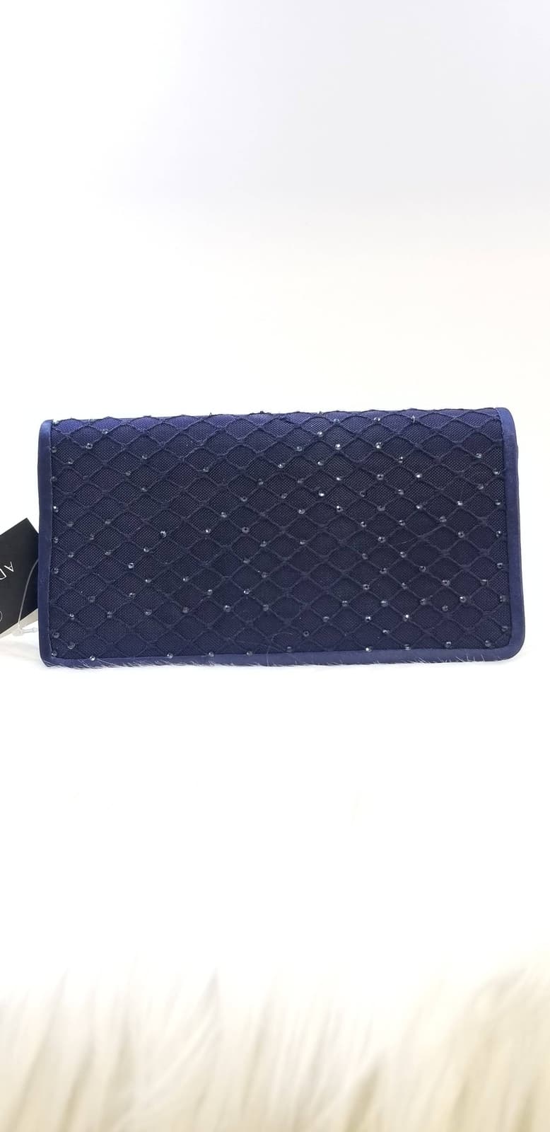 Adrianna Papell Sigrid Small Clutch (Shelf Pull)