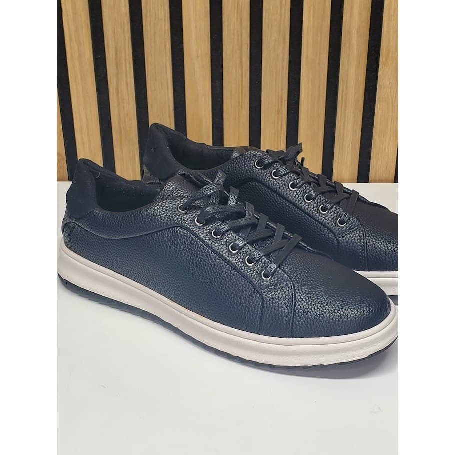 NEW - Vance Co. Robby Sneakers Men’s Black Casual Lace-Up Shoes - Size 11