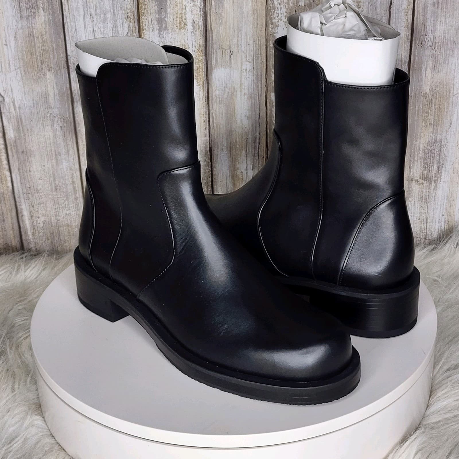 Stuart Weitzman 5050 Bold Zip Bootie - Size 7