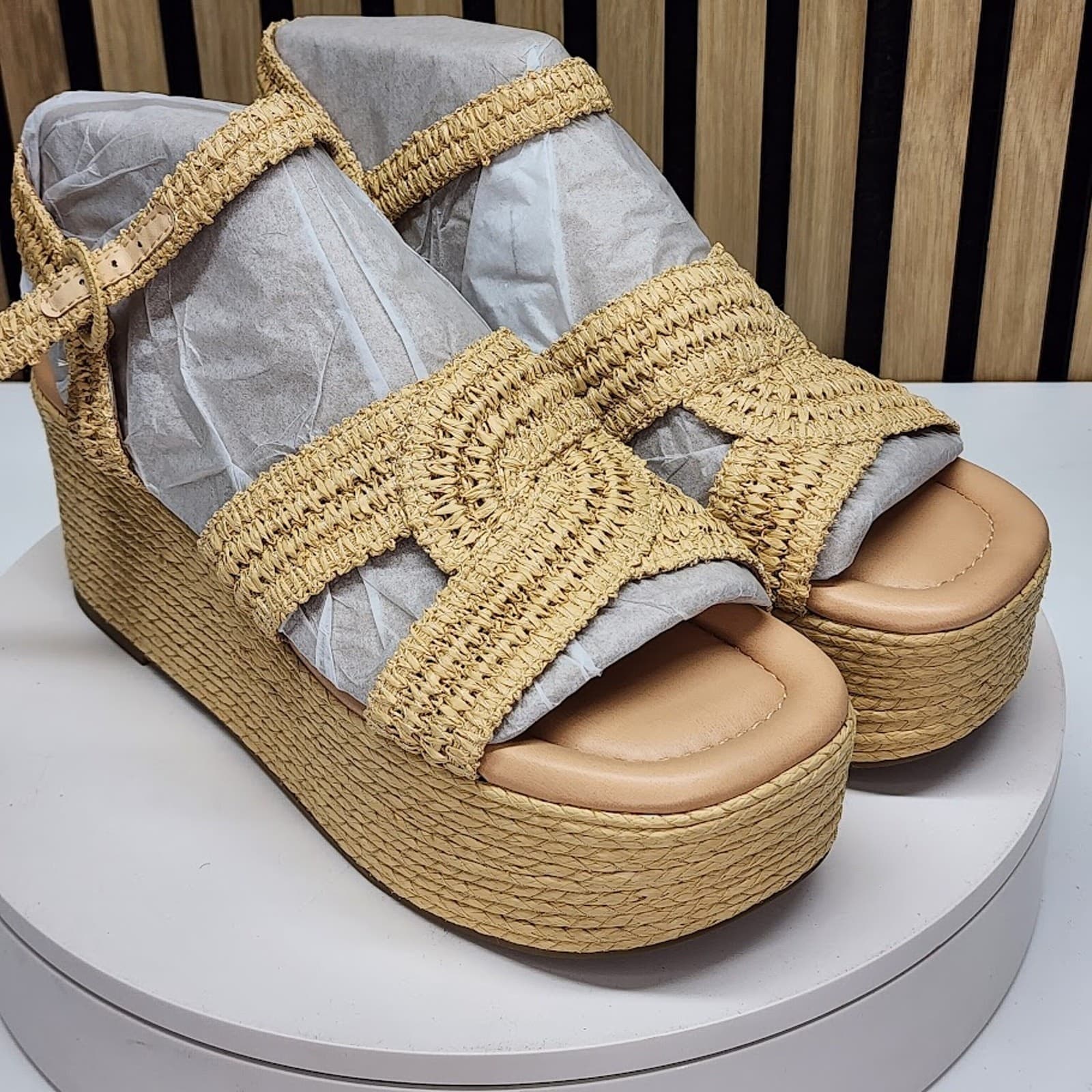 NEW - Marc Fisher LTD Payley Women’s Woven Platform Wedge Sandals Natural 11 M