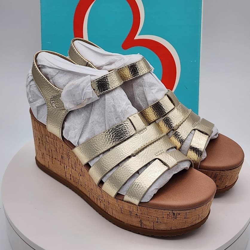 NEW BareTraps Savannah Light Gold Platform Wedge Sandals Women's Size 8M Comfort
